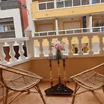 Apartamento De Vacaciones דירה